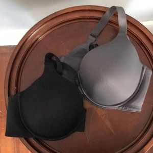 Vanity Fair Lot of 2 bras